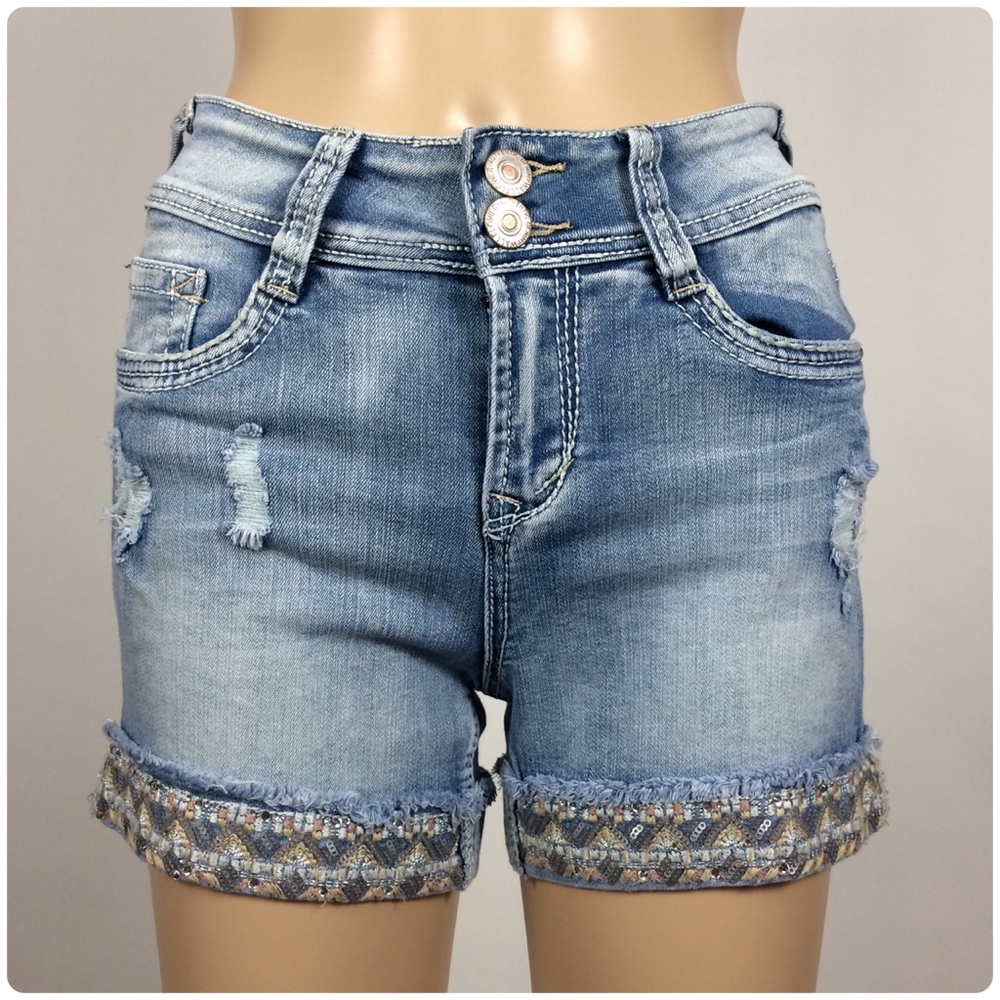 Wallflower Embroidery Detail Stretch Jean Shorts